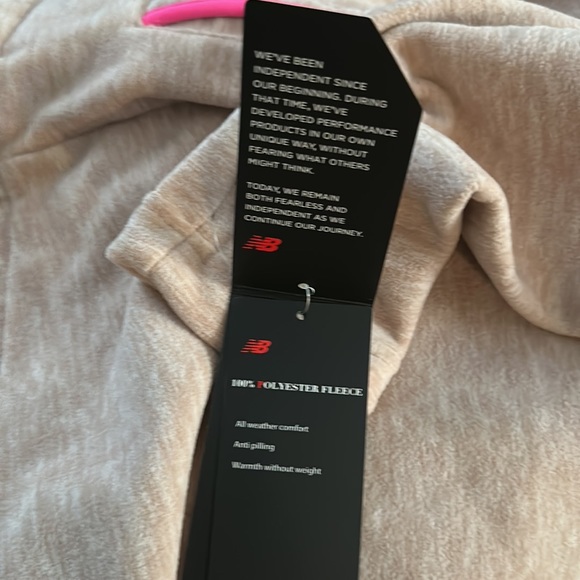 Brand new new Balance active fleece Jacket - Picture 11 of 11